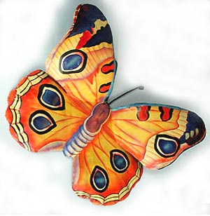 Butterfly Decorations on Hand Painted Metal Decorative Butterflies   Dragonflies   Outdoor Wall