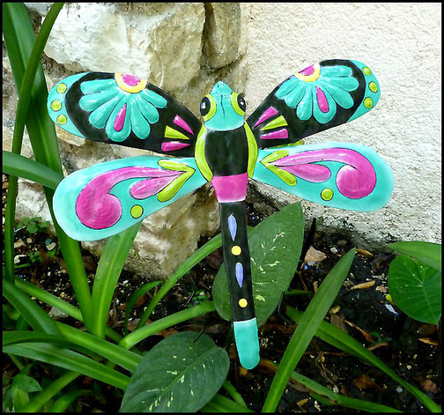 Painted Metal Garden Plant Stick, Dragonfly, Decorative Garden Plant Stake, 12" x 13"