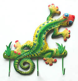 Gecko Wall Hook - Painted Metal Garden Art - Haitian Steel Drum